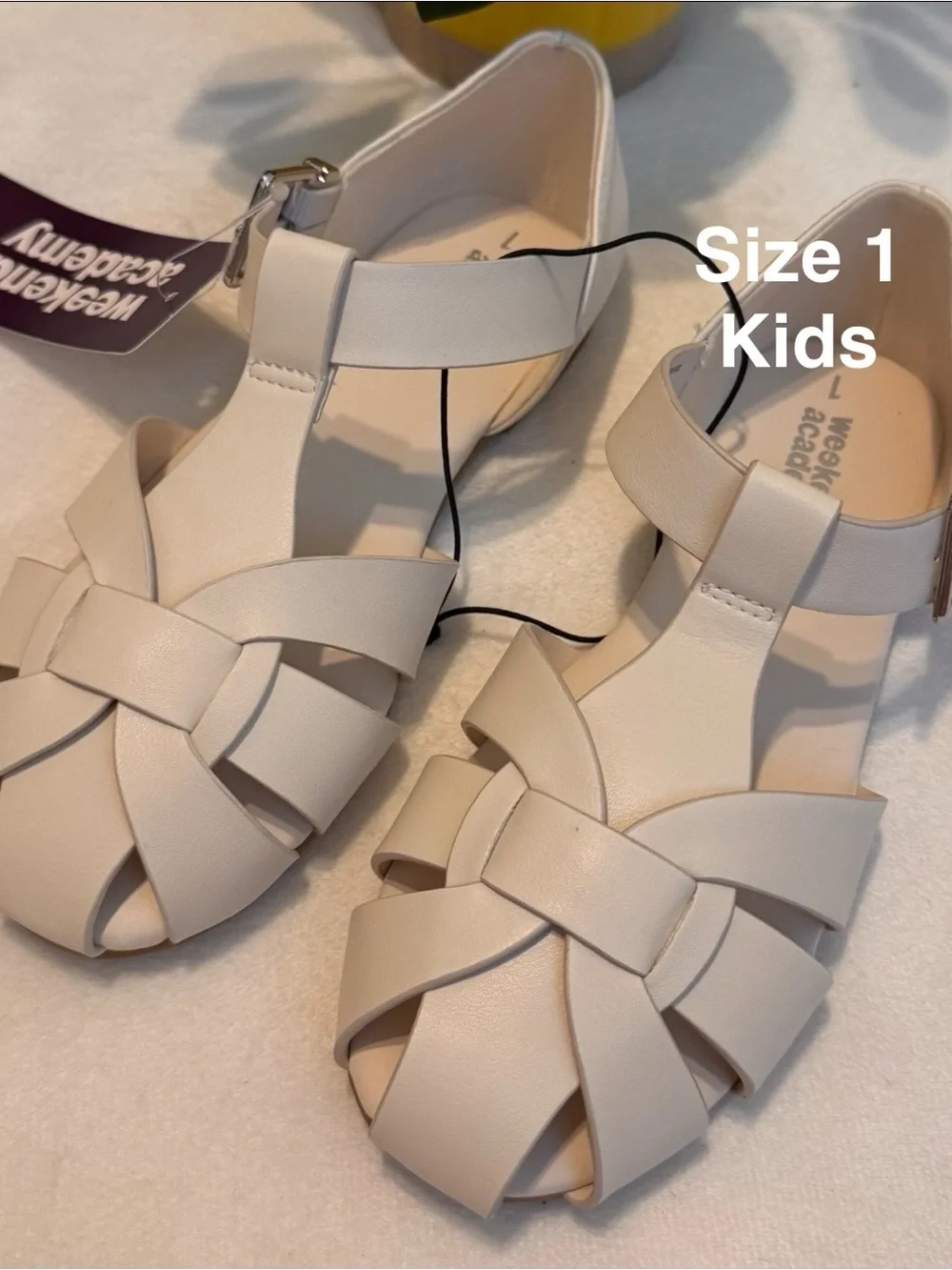 Weekend Academy Girls Fisherman Sandals, Size 1